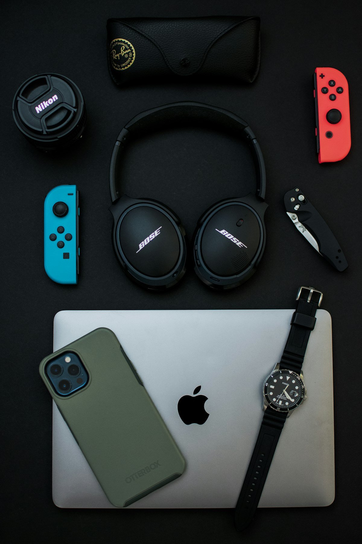 Headphones and everyday player gear